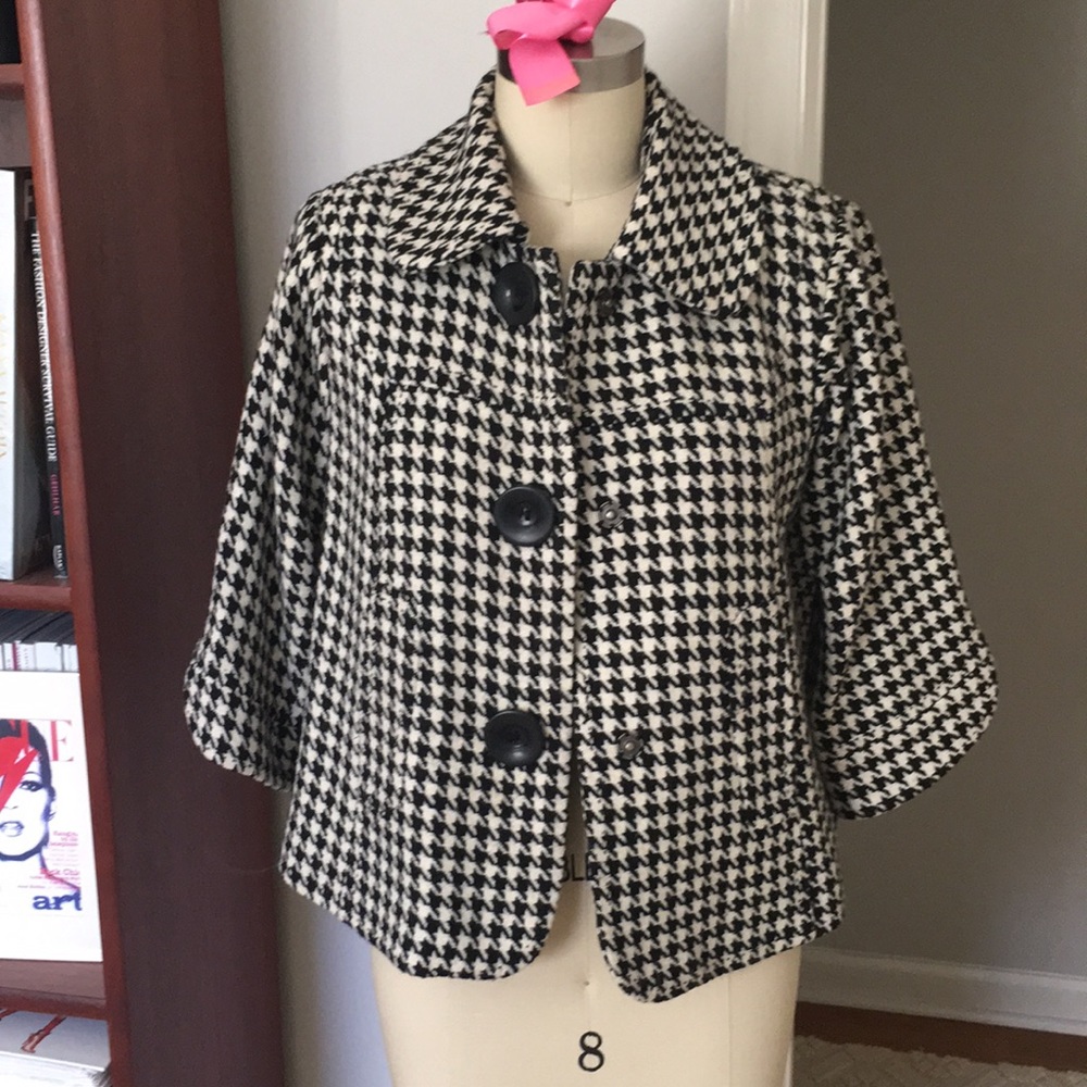 H&M Houndstooth flared blazer